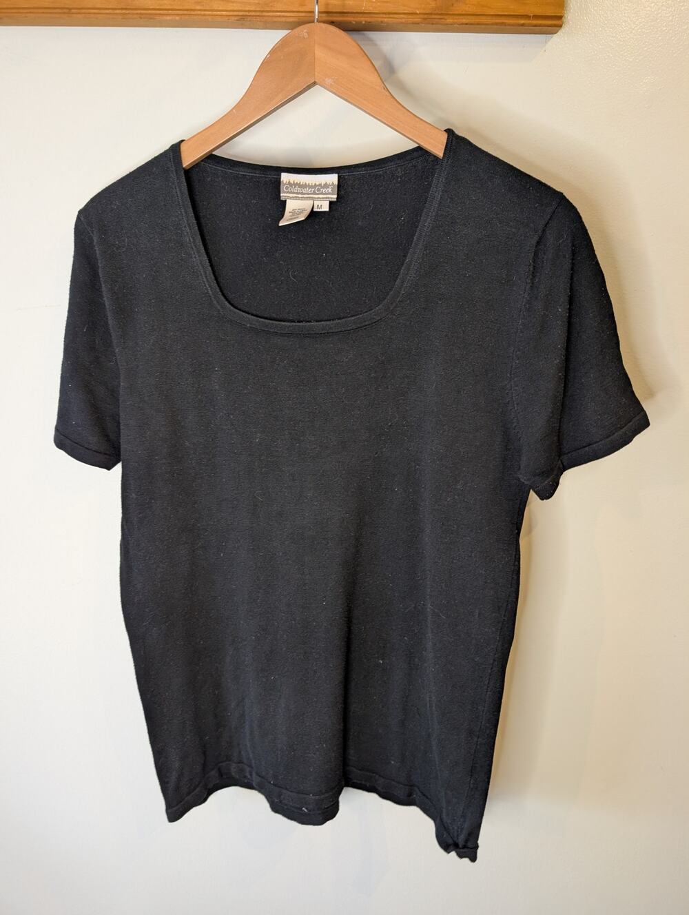 Coldwater Creek 85% Silk Black Short Sleeve Tee Scoop Neck Luxury Medium